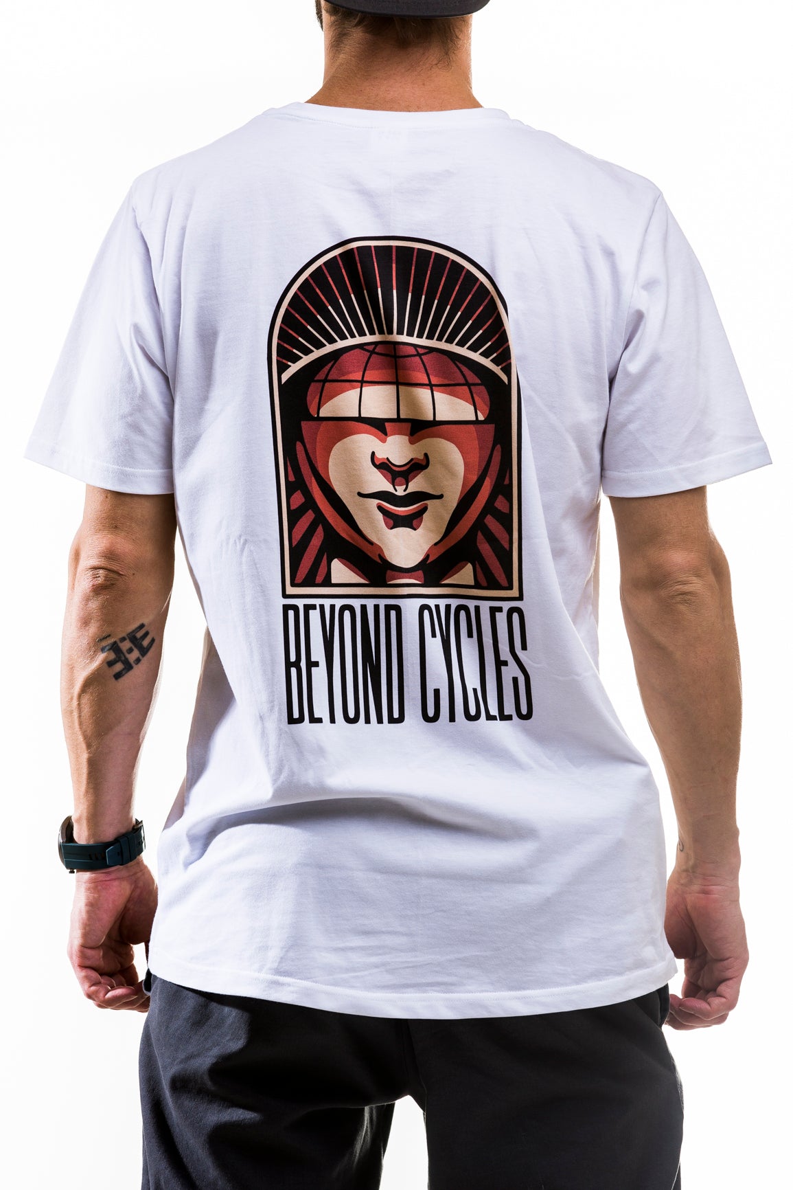 T-Shirt Beyond